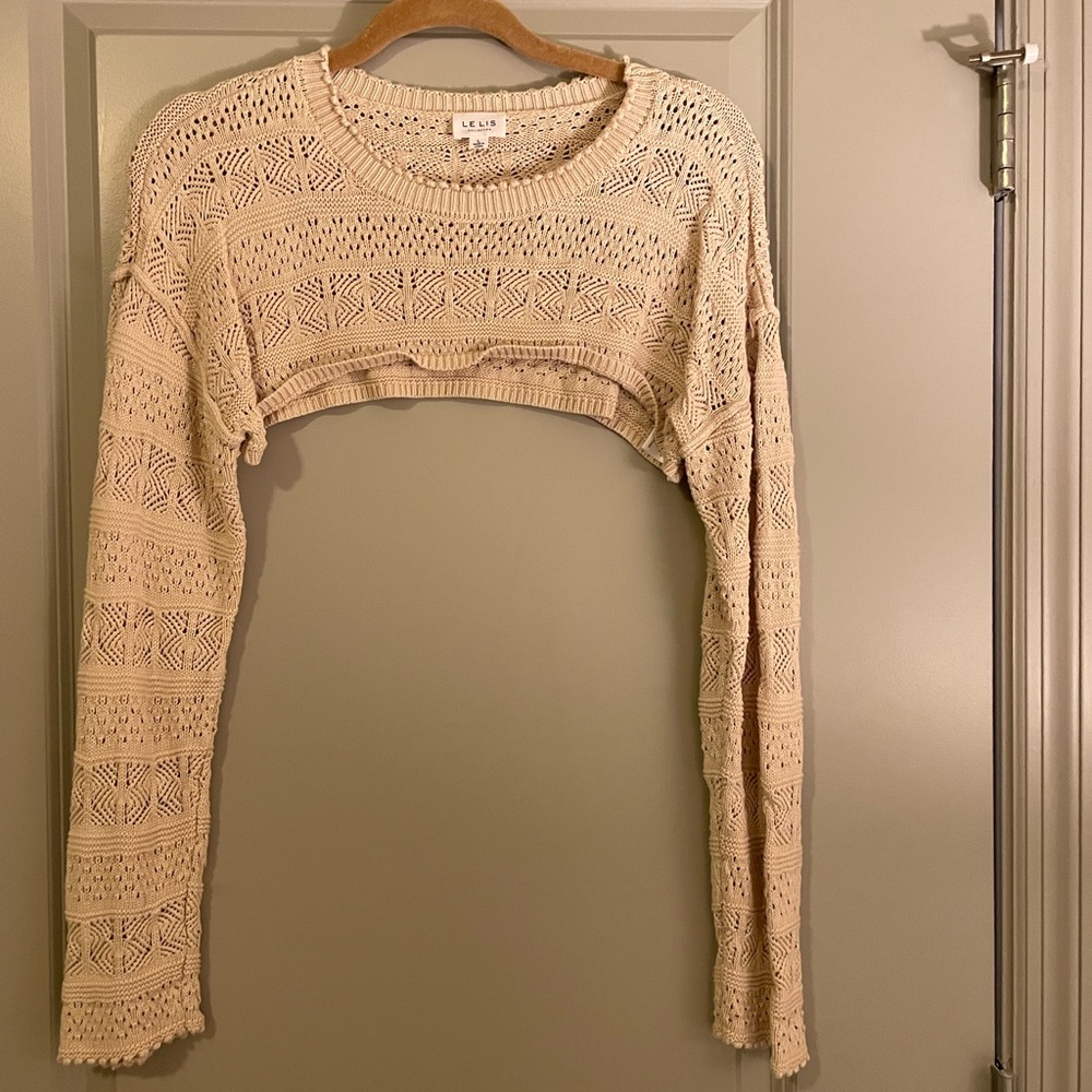 Knit crop cut out top